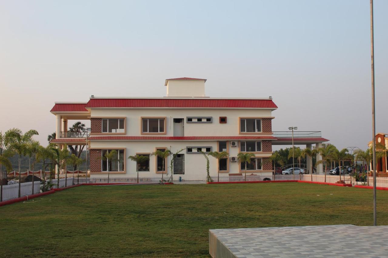 Flamingo Club And Resort Una 3 Km Away From Diu Check Post Exterior foto