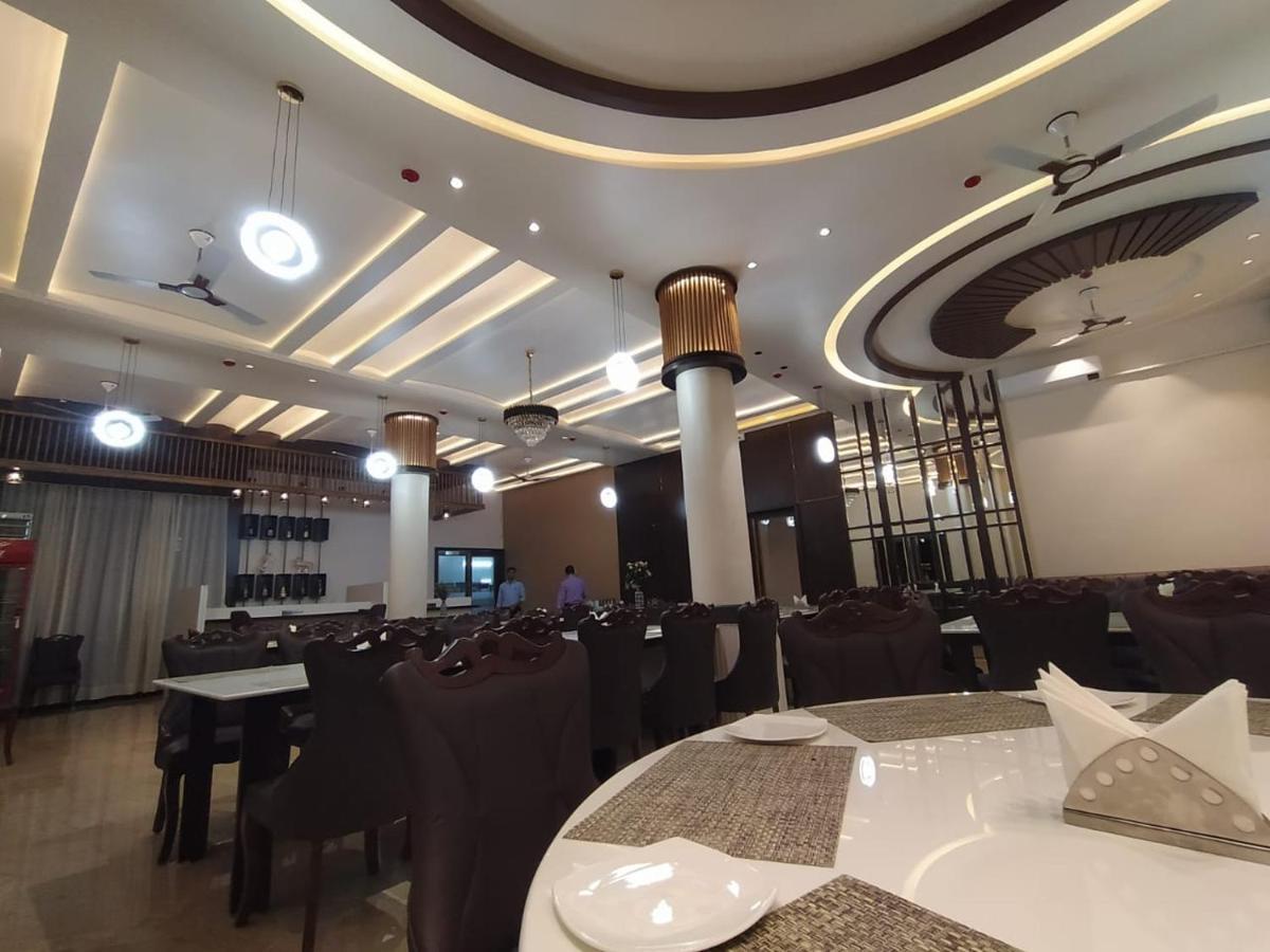 Flamingo Club And Resort Una 3 Km Away From Diu Check Post Exterior foto