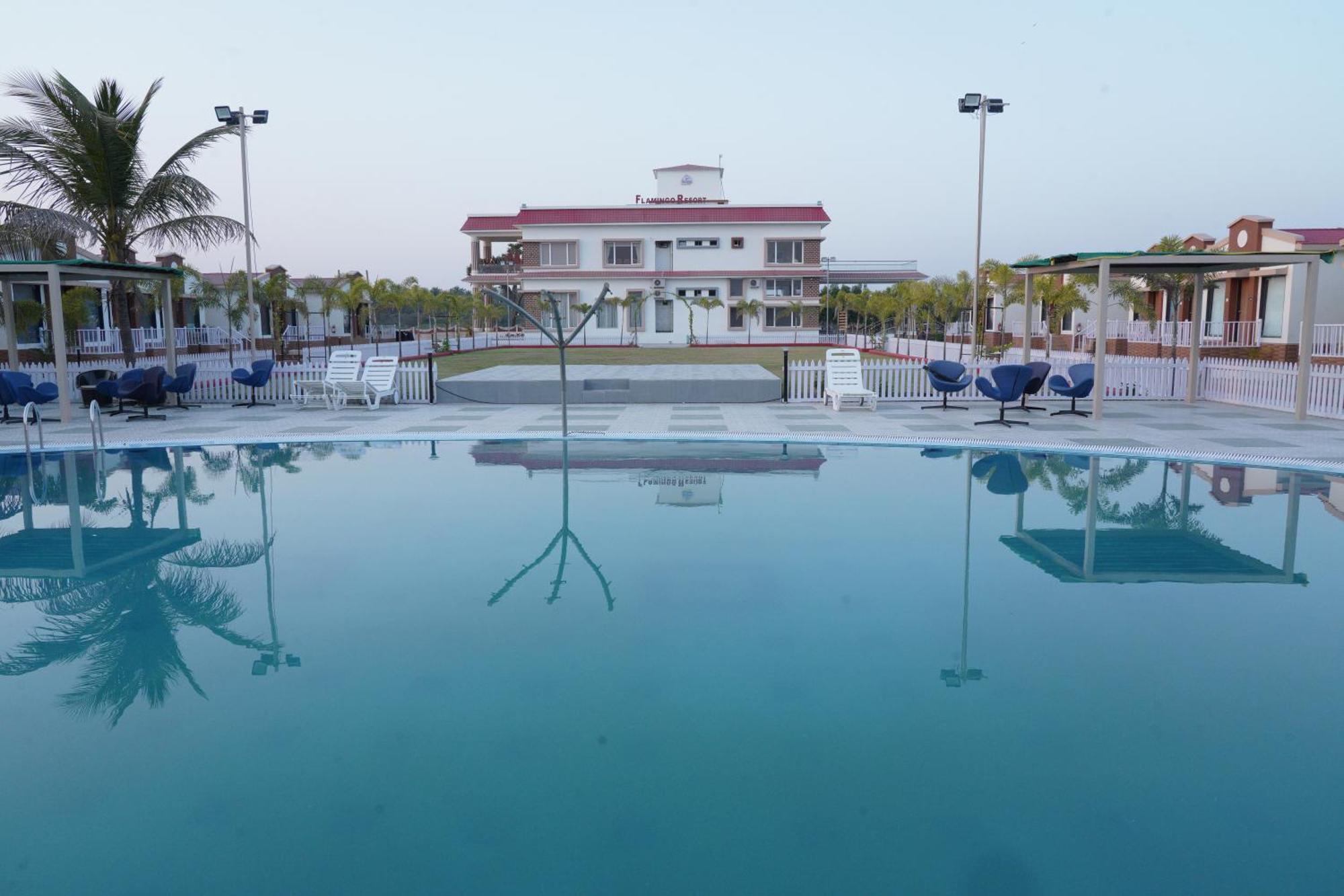 Flamingo Club And Resort Una 3 Km Away From Diu Check Post Exterior foto