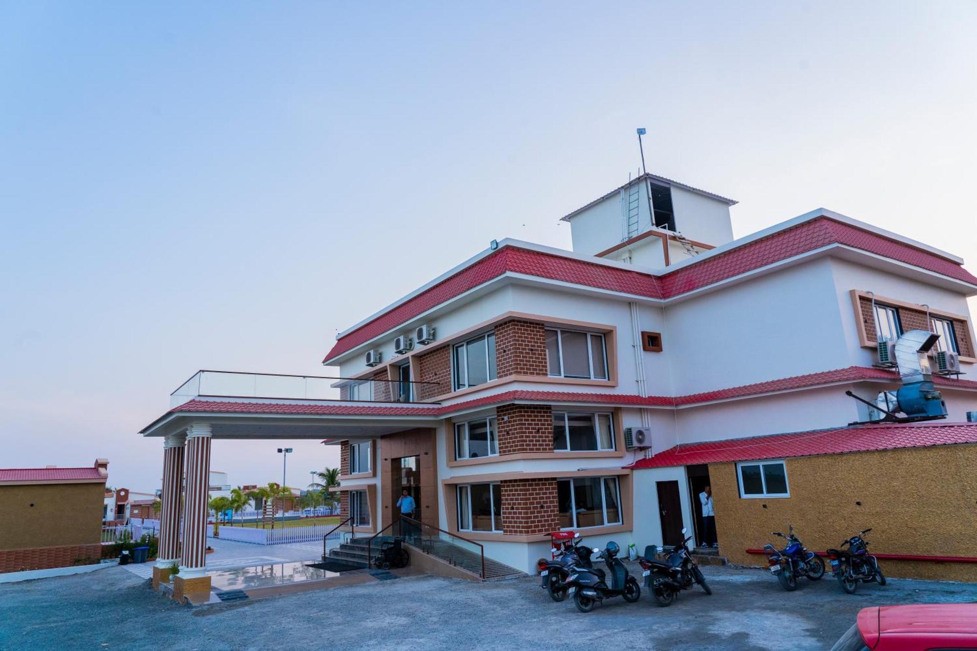 Flamingo Club And Resort Una 3 Km Away From Diu Check Post Exterior foto
